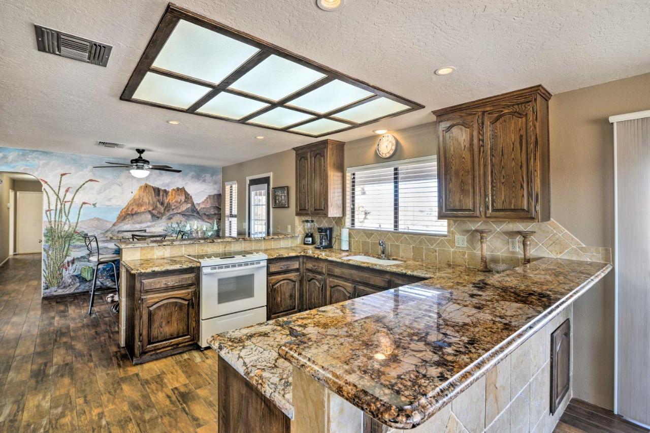 Bullhead City Home With Private Pool, Hot Tub And View Екстер'єр фото