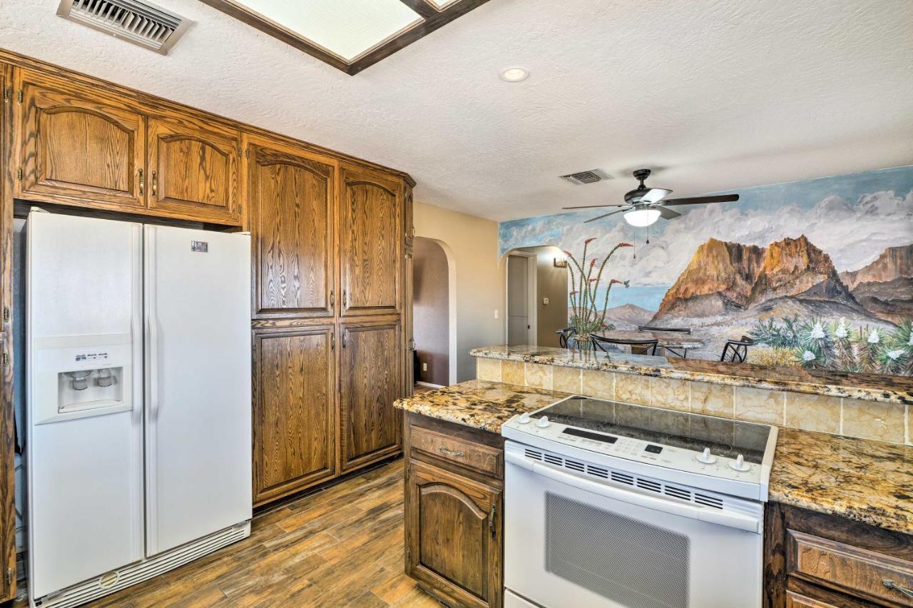 Bullhead City Home With Private Pool, Hot Tub And View Екстер'єр фото